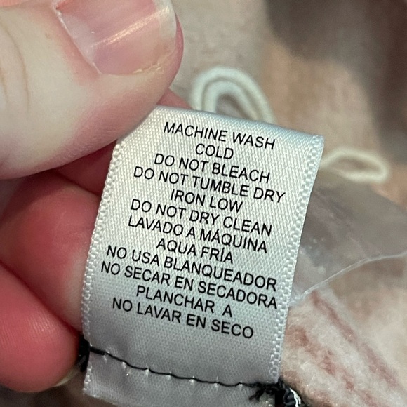 Love tree reversible tan pink plaid fuzzy shacket jacket - Picture 7 of 9